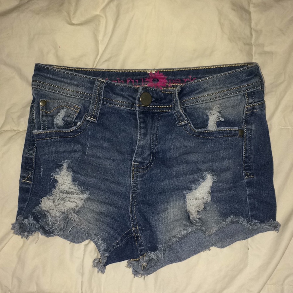 Used Wishful Park jeans shorts size 3